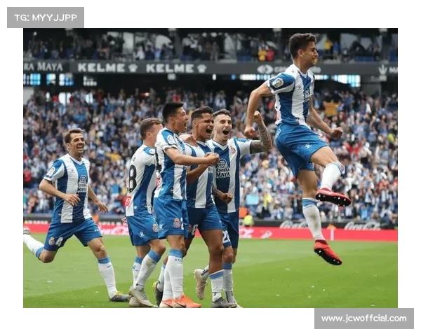 西班牙人vs赫罗纳赛后无人接受采访,风波持续发酵