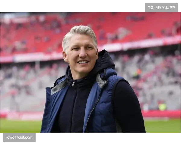 前德国国脚施魏因施泰格加盟德国天空体育，将担任德甲评论员